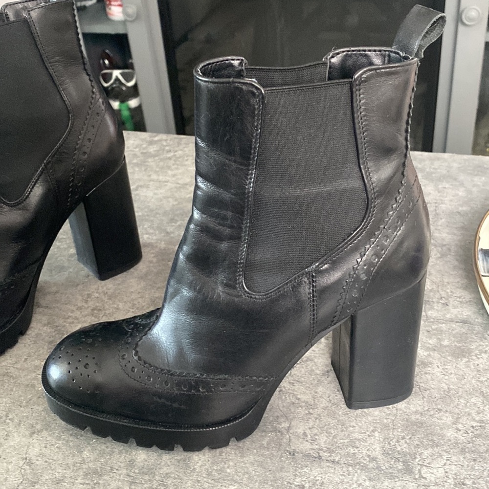 Zara - Picture 3 of 7